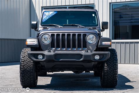 Lifted 2019 Jeep Wrangler With 22×12 Fuel Stroke Wheels And 25 Inch
