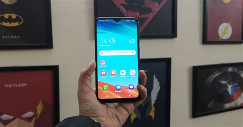 Samsung Galaxy M10 Review Can Give Its Competition A Run For Their Mo