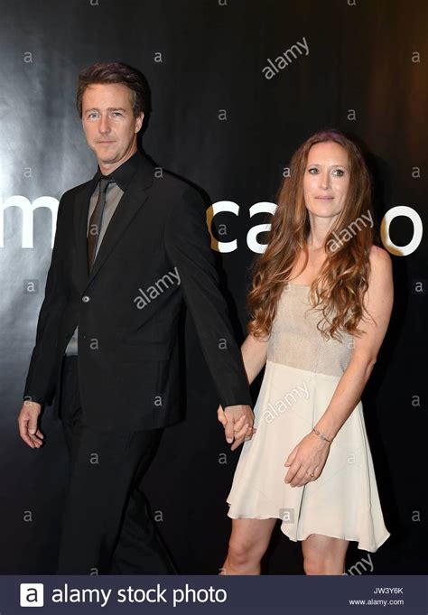 Know actor edward norton career debut, wife, age, height, awards, favorite things, body measurements, affairs or girlfriend or dating history, net worth, car collections, address, date of birth. Actor Edward Norton and wife, producer Shauna Robertson ...