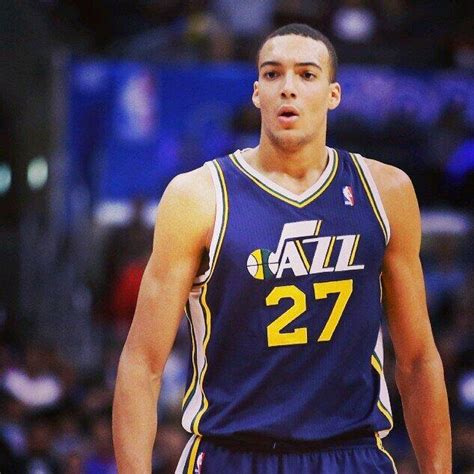 He plays for the nba team utah jazz as of 2020 and represents his national team france whenever there is. Rudy Gobert 2018: Haircut, Beard, Eyes, Weight ...