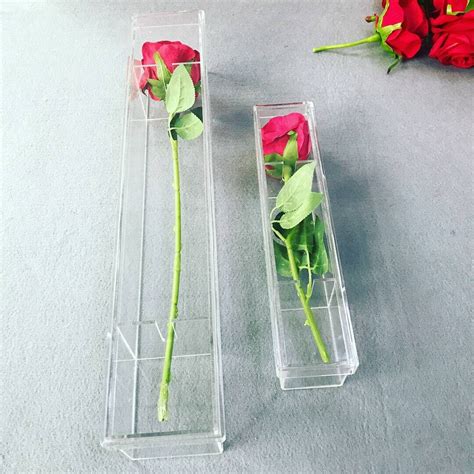 Factory Price Waterproof Clear Acrylic Flower Box For Rose With Long