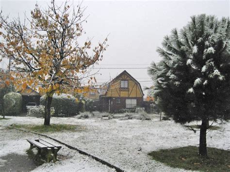 Sus habitaciones y espacios comunes permiten descansar en la mas absoluta comodidad. Nieve Llega a Pucón - Nevasport Chile - Nevasport.com