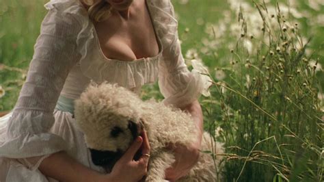 Marie Antoinette Nude Pics