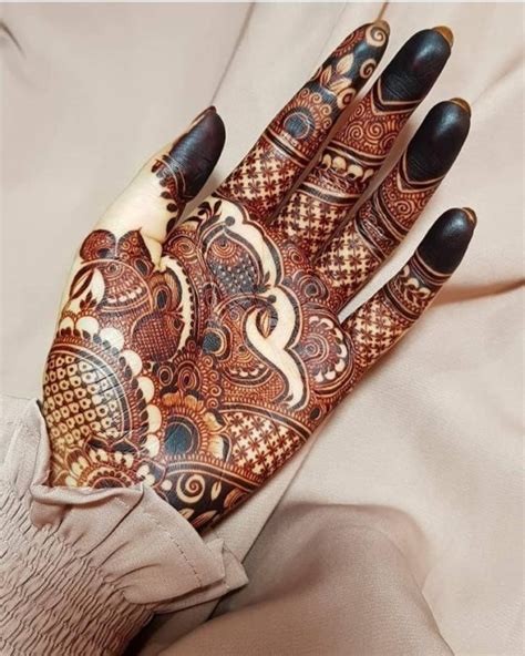 50 Trendy And Stunning Arabic Mehndi Designs Tikli