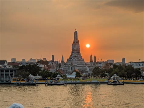 Wat Arun Bangkok Thailand 🇹🇭 The Temple Of Dawn From The Deck At