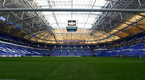 Diese seite enthält eine statistik über die karriere des spielers in der nationalmannschaft. Ungarn-Spiel: Hexenhäuschen und Feuerwerk :: DFB ...