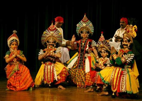 Japanese mask japanese beauty traditional fashion traditional art geisha noh theatre turning japanese japan art oriental. Yakshagana Traditional Dance & Theatre, History, Style, Origin
