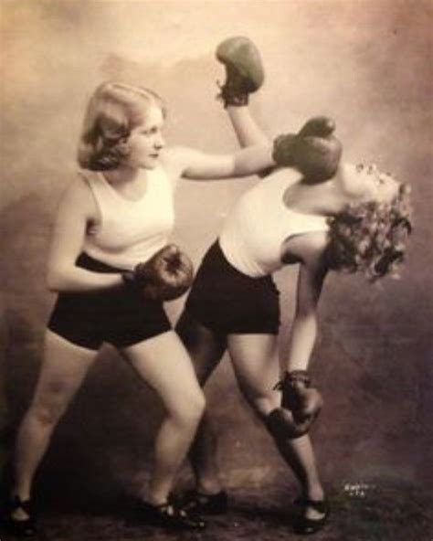 Pin By Artelius On Boxing Beauty Boxing Girl Women Boxing 1920s Photoshoot
