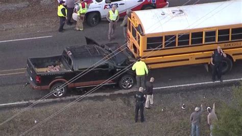 10 Students Hurt In Texas School Bus Crash Nbc 5 Dallas Fort Worth