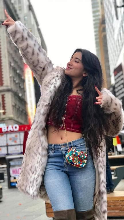 In Pics Suhana Thapa Daughter Of Actress Jharna Thapa Looks Ravishing In The Streets Of Usa