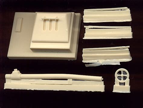 Custom Dioramics 135 Scale Accessories