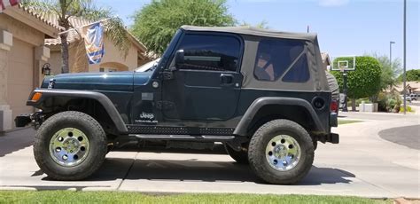 Hi new Jeep owner here long time admirer who finally asked ...