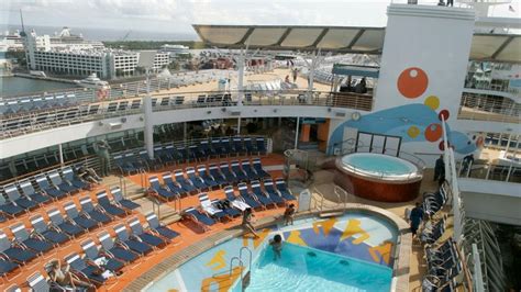 Norovirus Leaves Hundreds Sick On Oasis Of The Seas Cruise Ship In