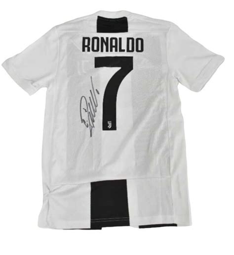 Cristiano Ronaldo Signed Juventus Shirt 7 Memorabilia