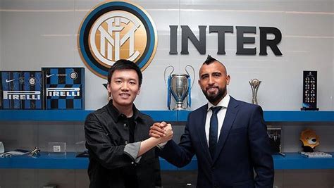 The chilean's move to the san siro sees him reunite with inter boss antonio conte, with whom he won three serie. Football: Arturo Vidal moves to Inter Milan | TurkishPress