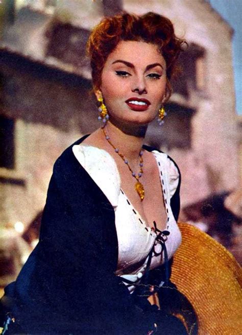 #otd the union lasted until his death in 2007. 61 Sophia Loren Sexy Pictures Exhibit Her As A Skilled Performer - GEEKS ON COFFEE