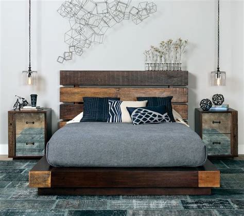 Discover stunning reclaimed wood bedroom furniture at alibaba.com and level up your bedroom. 43 Stylish Masculine Headboards For Your Man's Cave ...