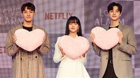 I love you in real life is just f*cked up. Interview With Netflix's Love Alarm Cast and Director