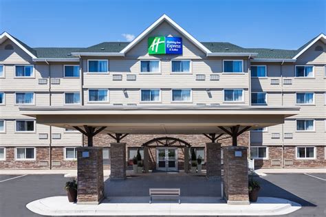 Holiday Inn Express And Suites Fredericton Fredericton New Brunswick Ca