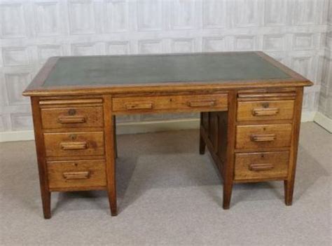 Vintage Oak Desk A Superb Desk For Any Office Or Study Vintage