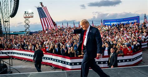 Trump Boasts About Crowds Size In Florida As Fauci Warns Large Rallies