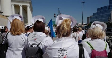 Poland Nurses And Midwives Protest