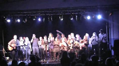 Retrouvez toutes les informations sur cette association. Restos du Coeur 2012 La chanson des restos - YouTube