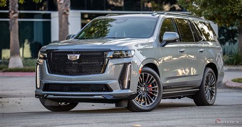 Cadillac Escalade V Series Review This Large Suv Will Blow Your Mind