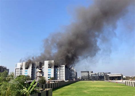 Smoke billowing from the serum institute of india facility in pune. PHOTO: Fire breaks out close to the world's largest ...