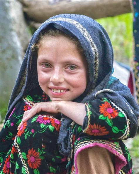 Innocent Smiles A Kashmiri Girl Azad Kashmir Rhumanporn