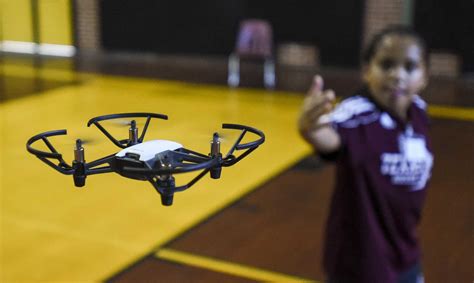 Photos Bisd Students Learn To Fly Drones