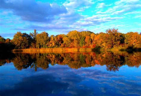 Find the perfect hotel in ingolstadt using our hotel guide provided below. Auwaldsee, Ingolstadt,Germany Photo by Vlatka Fric