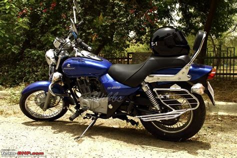 Avenger now features bigger oil coolant, low battery. Bajaj Avenger 220 DTSi Ownership review - Finally I get to ...