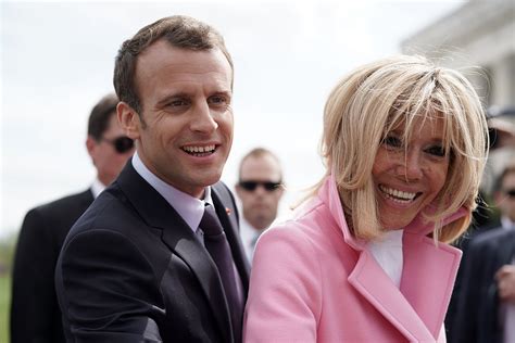 Now the first lady of france. Emmanuel e Brigitte Macron | Storia d'amore