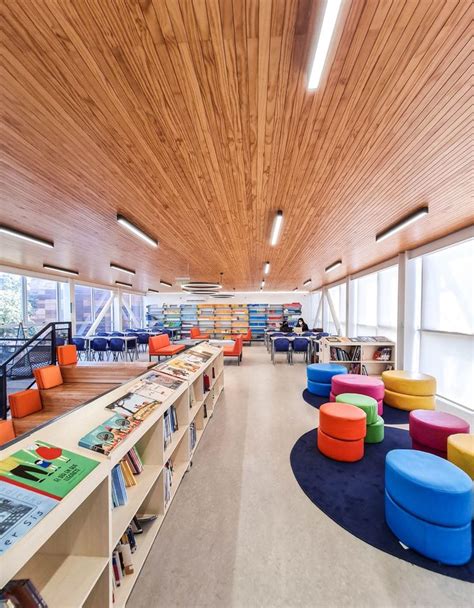 colegio san fernando library education snapshots interior architecture design interior