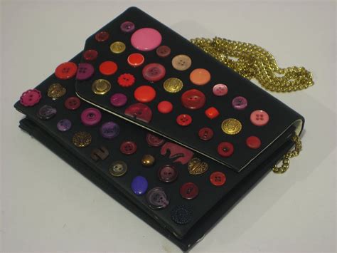 Decorate A Purse With Colourful Buttons 6 Steps With Pictures