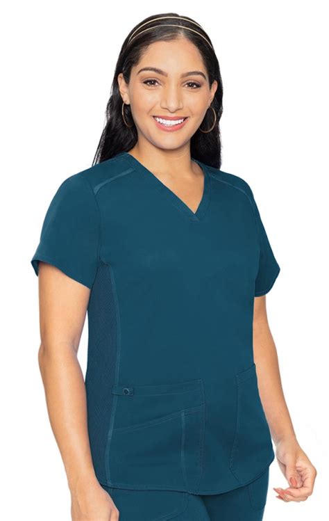 7459 Med Couture Performance Touch V Neck Shirttail Top Scrubscanadaca