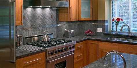 Small kitchen feng shui kitchen colors. What's the Feng Shui of Your Kitchen? The 8 Questions to ...