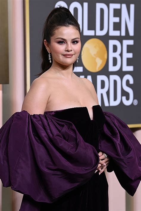Selena Gomez At Golden Globes 2023 In Purple Valentino Dress Photos