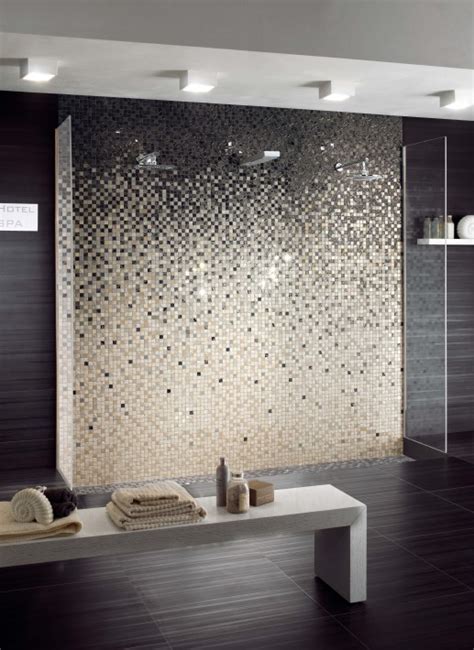 36 Ideas Of Using Metallic Mosaic Tile In A Bathroom 2022