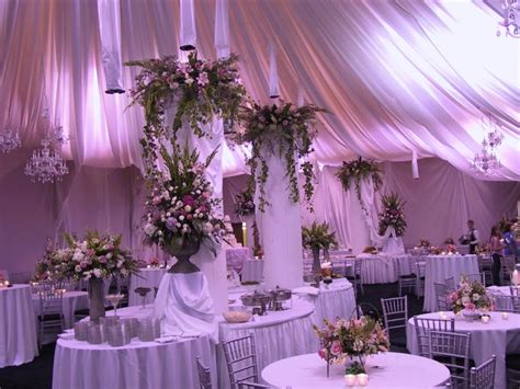 Flowers decorations: Wedding party Flower decoration