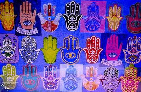 Its meaning is exactly the opposite: Universality of the hamsa - Ha'Am: UCLA's Jewish Newsmagazine