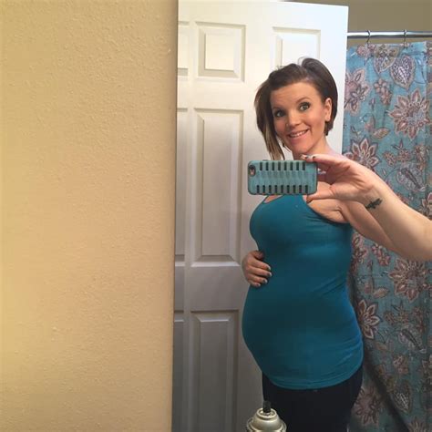 6 Weeks Pregnant With Twins Twiniversity 1 Parenting Twins Site