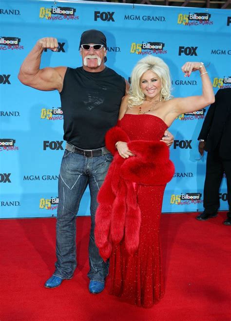 Hulk Hogan Divorce Ex Wife Linda Hogan Hopes He Can Grow Up Huffpost Life