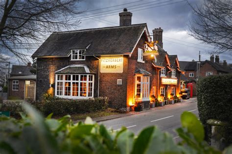 40 Best Uk Country Pubs For Food From Farm To Table Suppers In