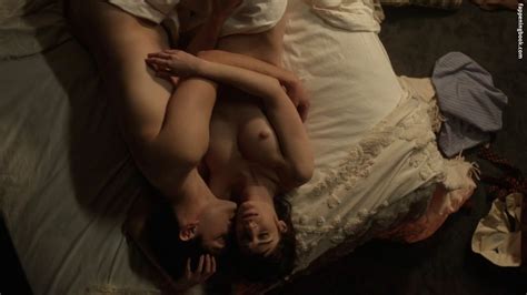 Lizzy Caplan Nude The Fappening Photo 348619 FappeningBook