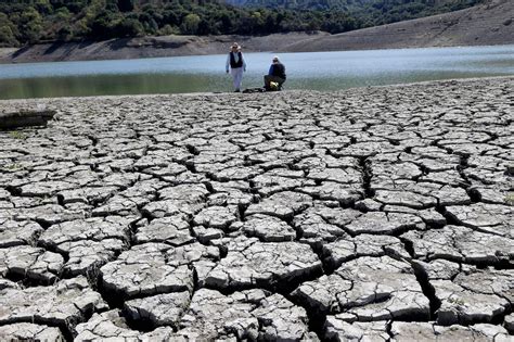 Californias Water Is Being Stolen While Its Communities Deal With Extreme Drought Emergency