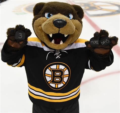 Nhl On Twitter Bruins Hockey Boston Bruins Wallpaper Boston Bruins