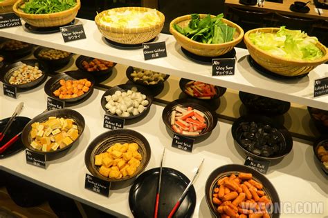 Casual japanese diner with satisfyingly delicious rice bowls, ramen, japanese pastas and pizzas. Kuro Japanese Steamboat Buffet @ Plaza Arkadia, Desa Park ...