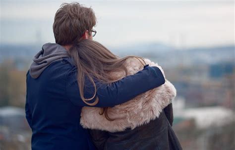 14 Types Of Hugs And What They Mean
